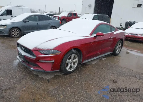 2018 Ford Mustang Ecoboost z USA, uszkodzony, nr VIN 1FA6P8TH2J5172160